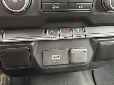 2020 Chevrolet Silverado 1500 4WD Double Cab Standard Bed Custom