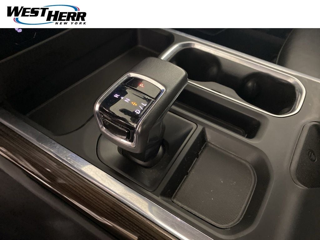 2022 Chevrolet Silverado 1500 4WD Crew Cab Short Bed RST
