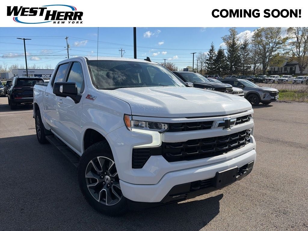 2022 Chevrolet Silverado 1500 4WD Crew Cab Short Bed RST