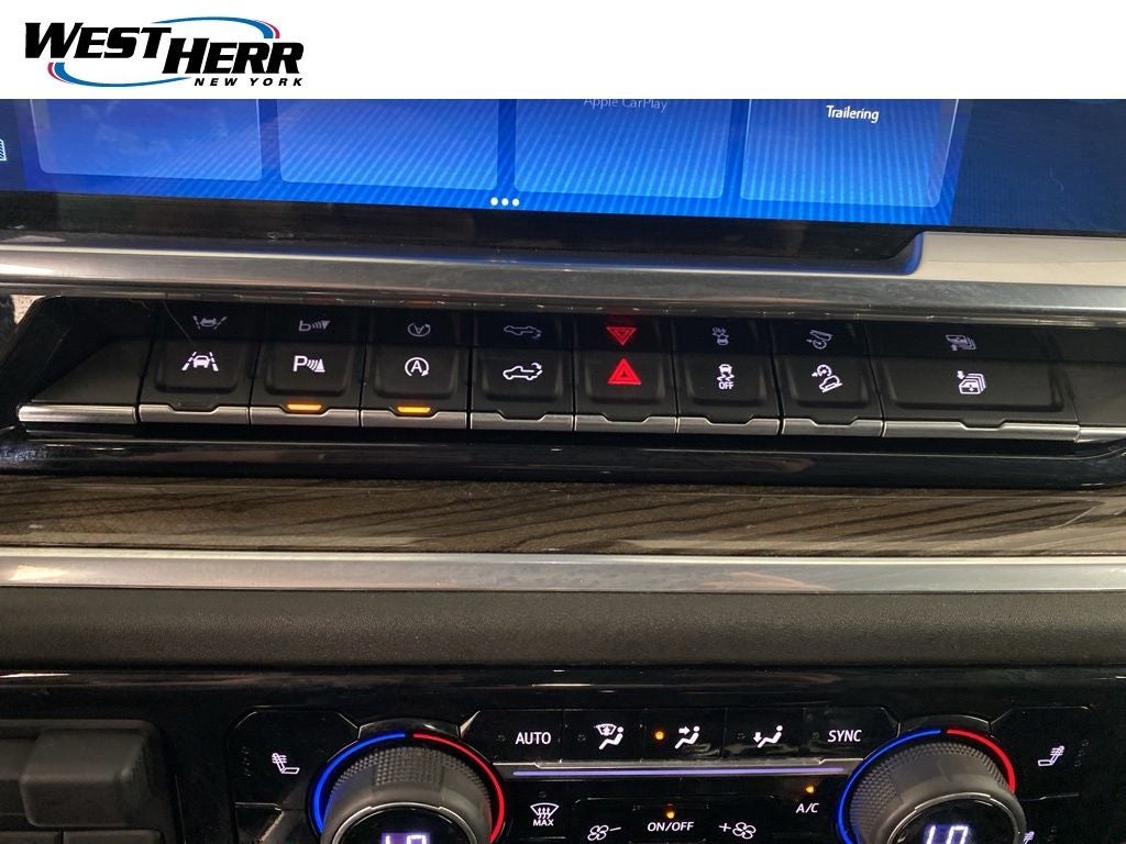 2022 Chevrolet Silverado 1500 4WD Crew Cab Short Bed RST