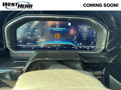 2022 Chevrolet Silverado 1500 4WD Crew Cab Short Bed RST