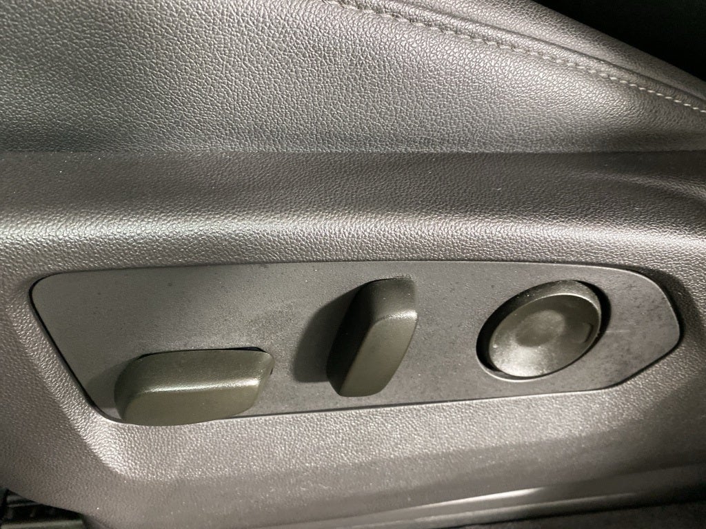 2024 Chevrolet Silverado 1500 4WD Crew Cab Short Bed LTZ