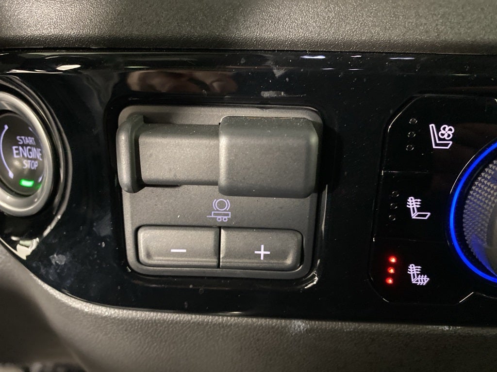 2024 Chevrolet Silverado 1500 4WD Crew Cab Short Bed LTZ