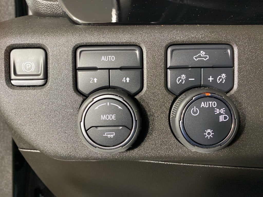 2025 Chevrolet Silverado 1500 4WD LT