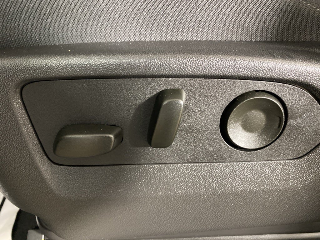 2025 Chevrolet Silverado 1500 4WD LT