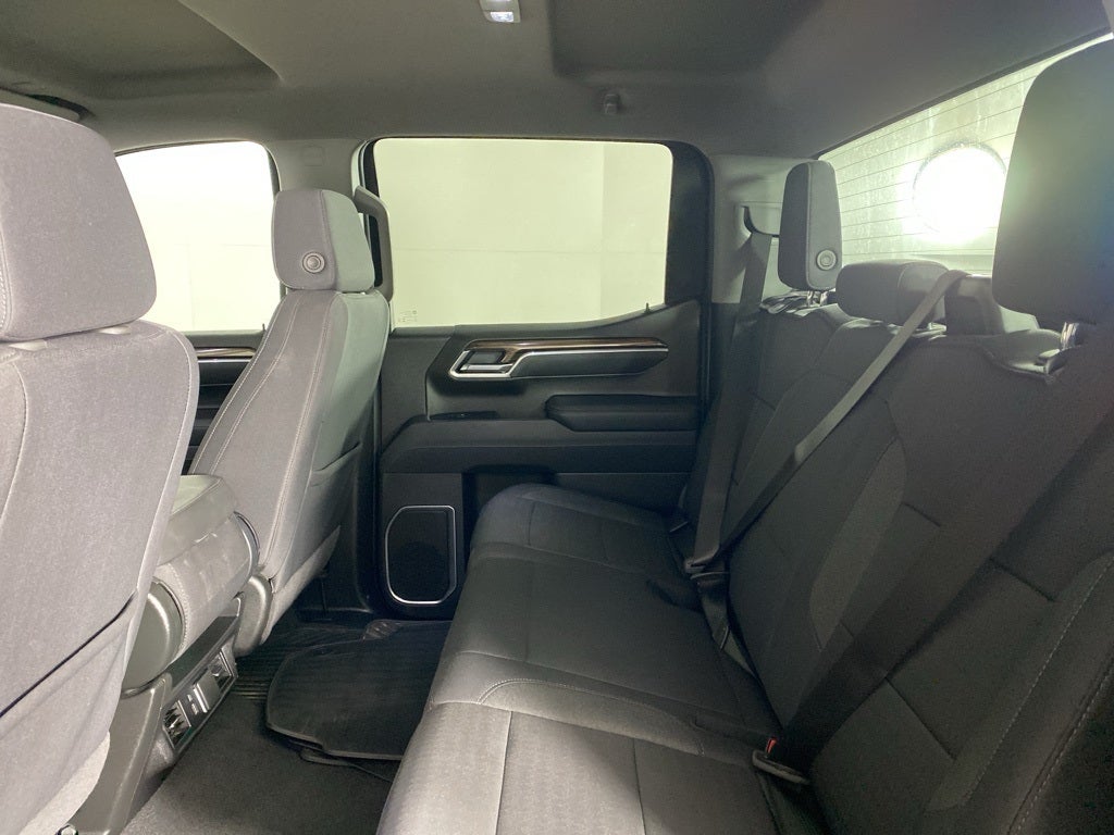 2025 Chevrolet Silverado 1500 4WD LT