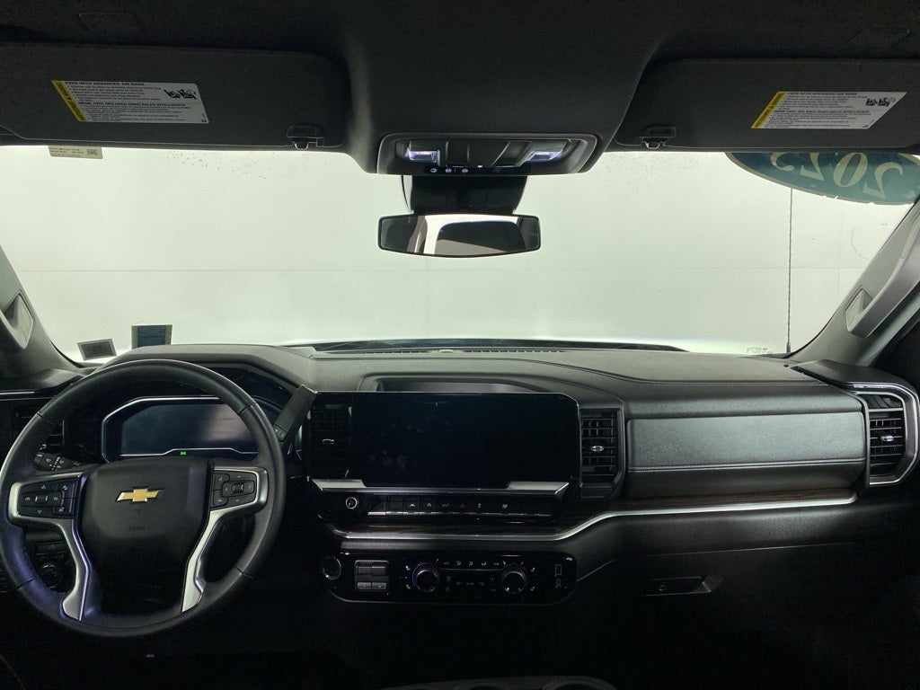 2025 Chevrolet Silverado 1500 4WD LT