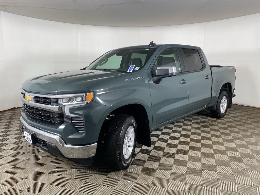 2025 Chevrolet Silverado 1500 4WD LT