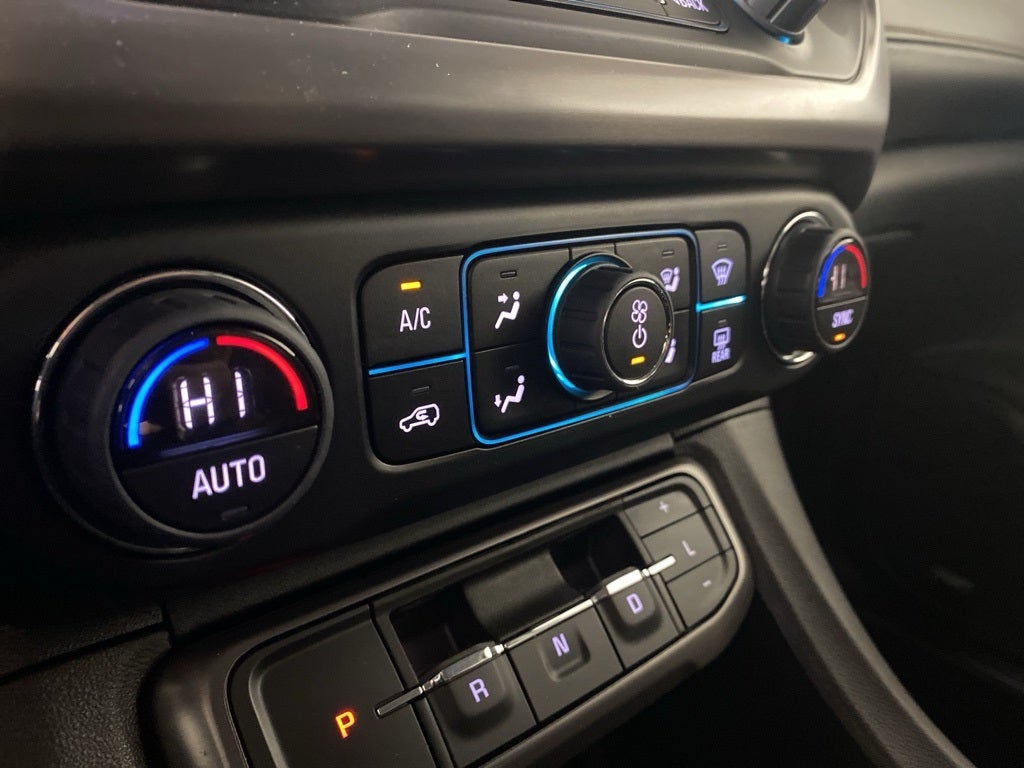 2023 GMC Acadia AWD AT4