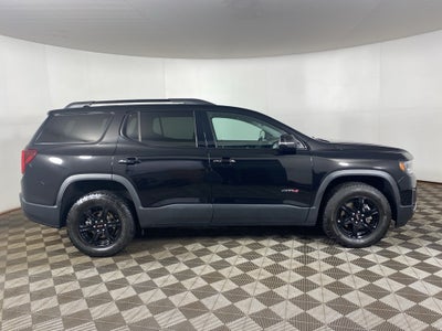 2023 GMC Acadia AWD AT4