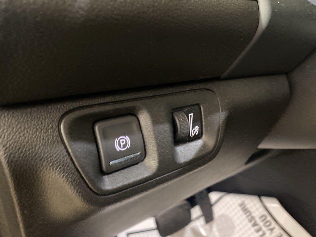 2023 GMC Acadia AWD AT4