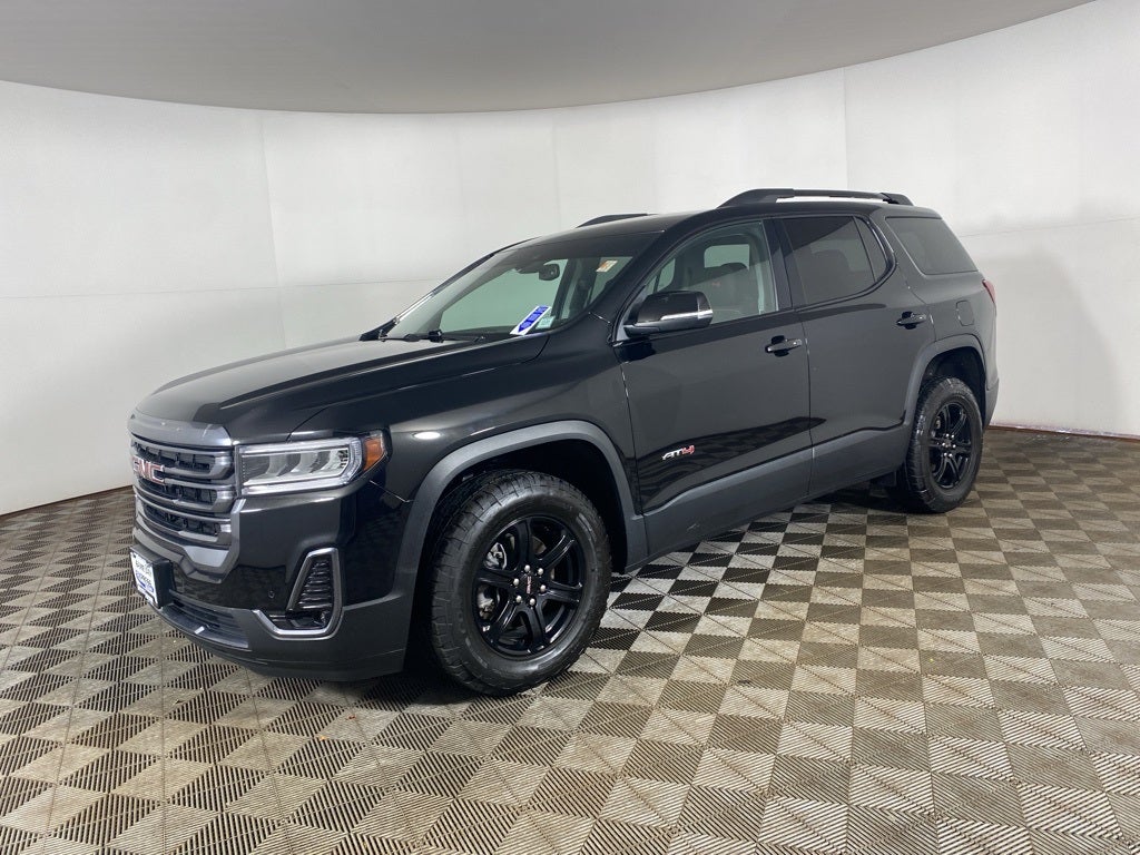 2023 GMC Acadia AWD AT4