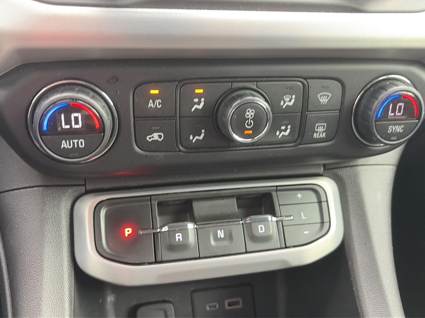 2022 GMC Acadia AWD SLE