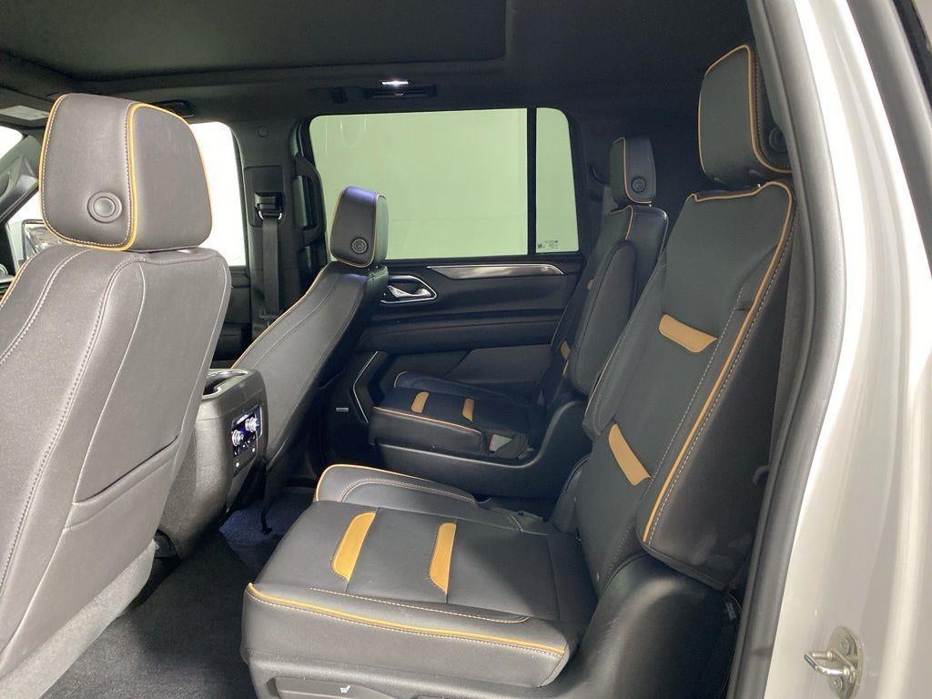 2023 GMC Yukon XL 4WD AT4