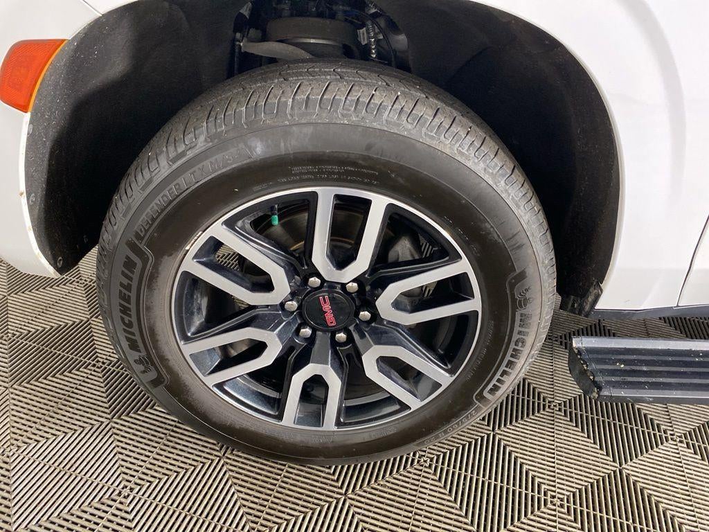 2023 GMC Yukon XL 4WD AT4
