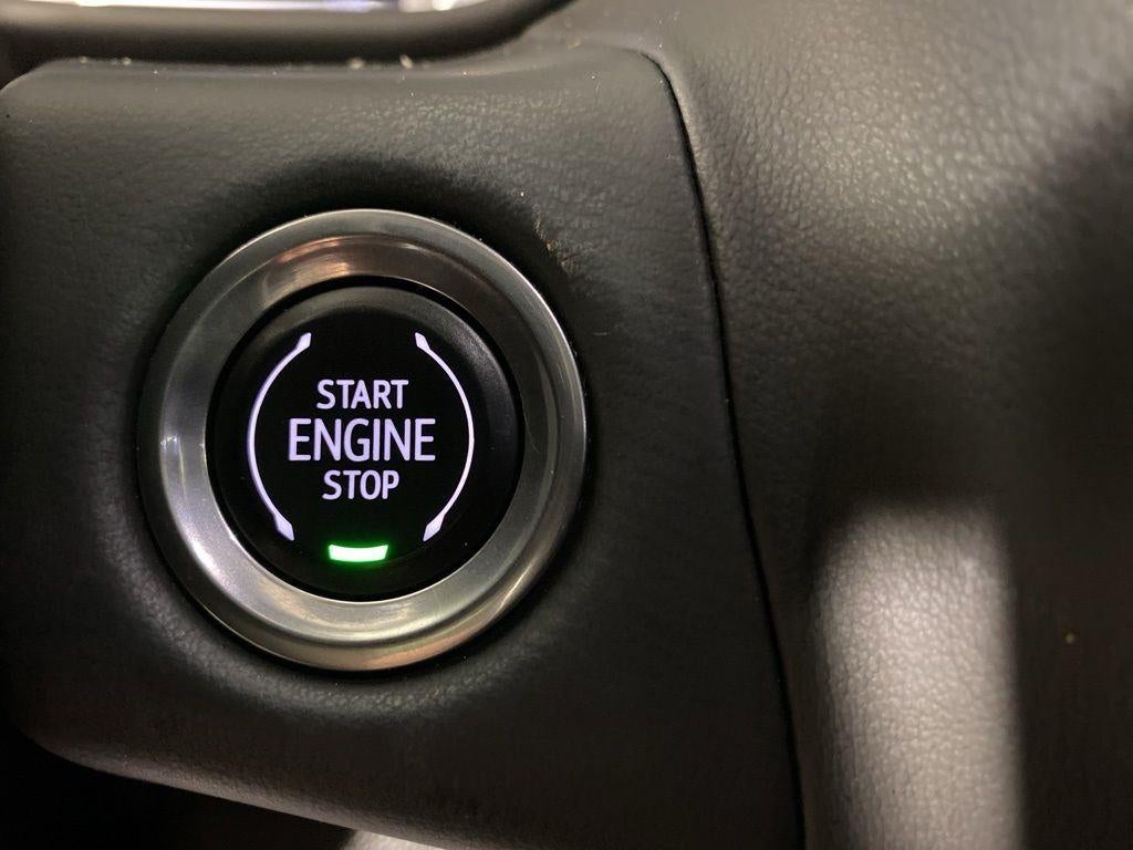 2023 GMC Yukon XL 4WD AT4