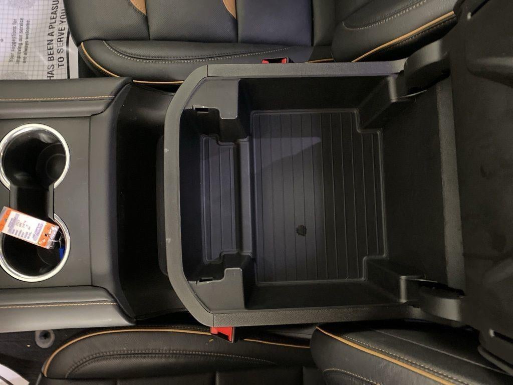 2023 GMC Yukon XL 4WD AT4