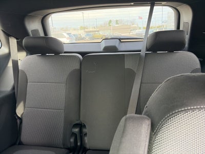 2023 Chevrolet Traverse FWD LT Cloth