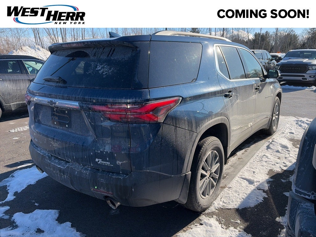 2023 Chevrolet Traverse AWD LT Cloth