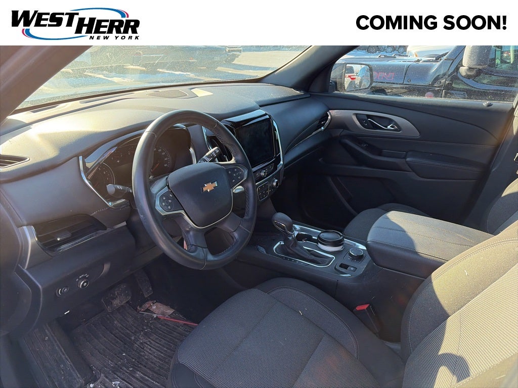 2023 Chevrolet Traverse AWD LT Cloth