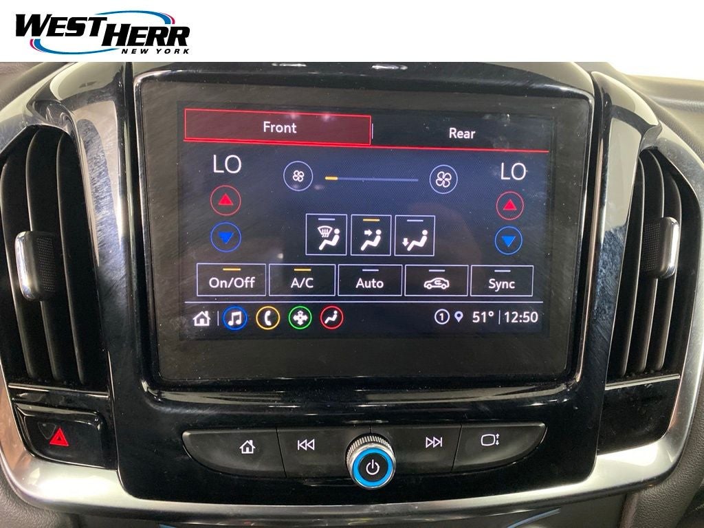 2023 Chevrolet Traverse AWD LT Cloth
