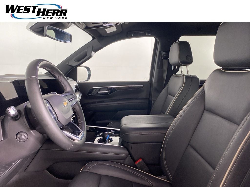 2025 Chevrolet Tahoe 4WD Premier