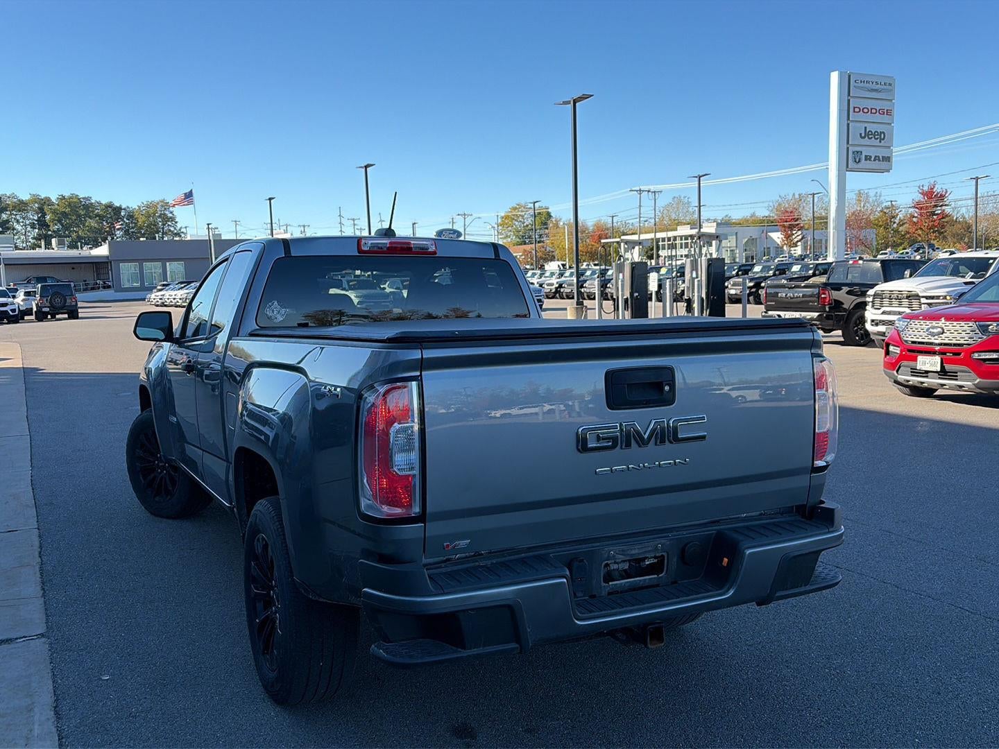 2021 GMC Canyon 4WD Extended Cab Elevation Standard