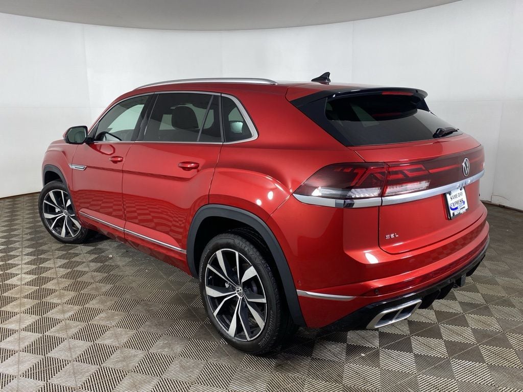 2025 Volkswagen Atlas Cross Sport 2.0T SEL Premium R-Line