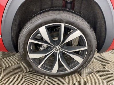 2025 Volkswagen Atlas Cross Sport 2.0T SEL Premium R-Line