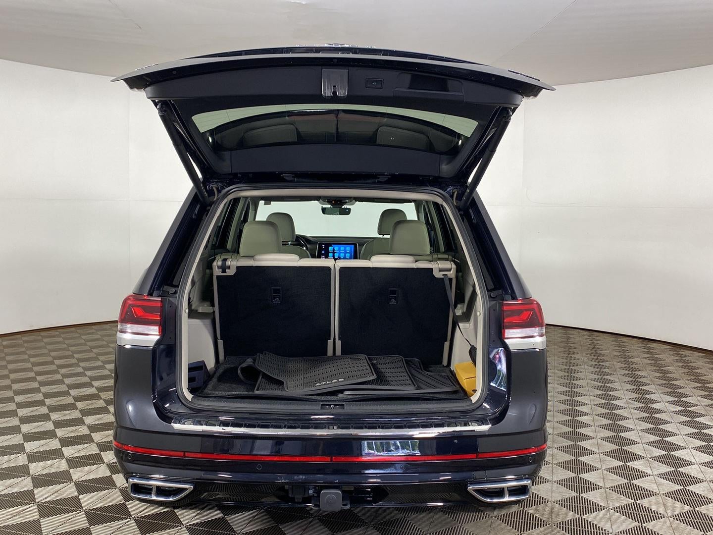 2024 Volkswagen Atlas 2.0T SEL Premium R-Line