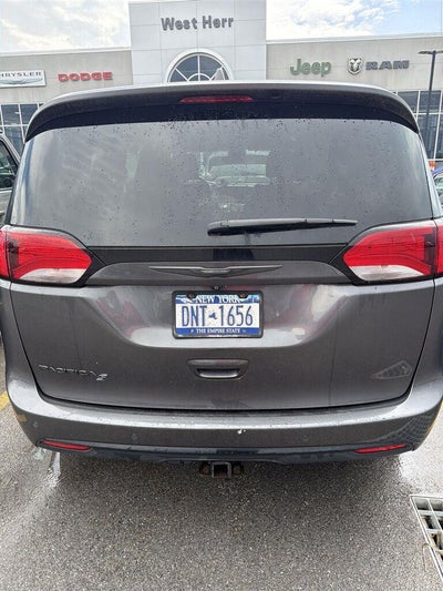 2019 Chrysler Pacifica Touring L