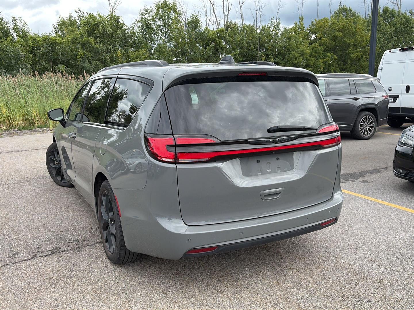 2025 Chrysler Pacifica Limited