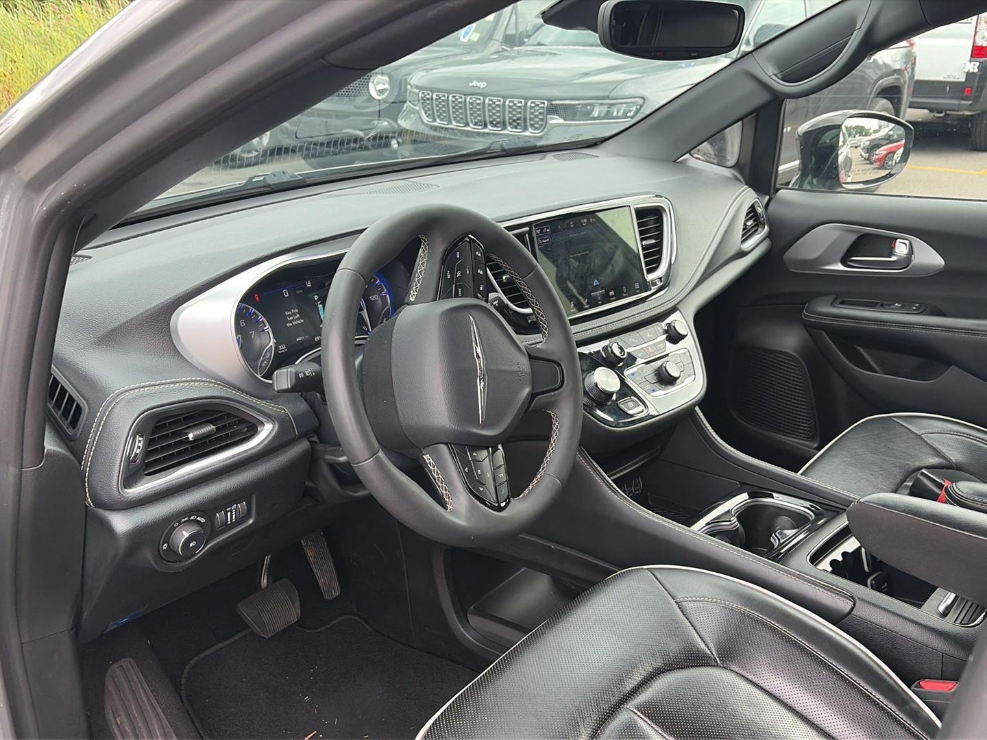 2025 Chrysler Pacifica Limited