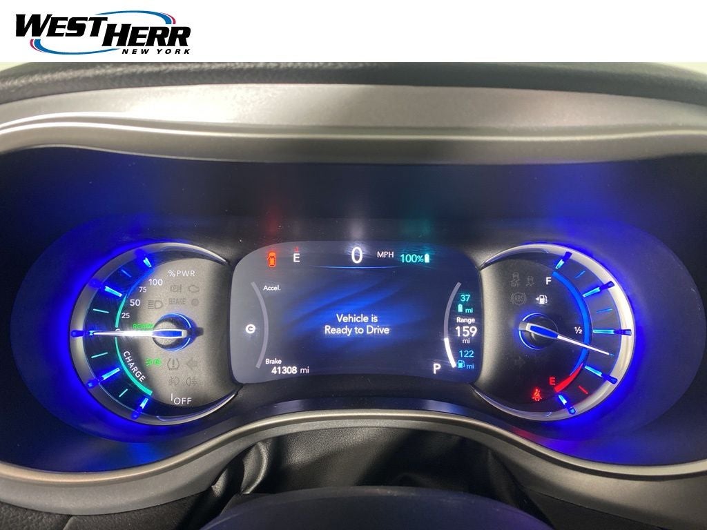 2023 Chrysler Pacifica Hybrid Touring L