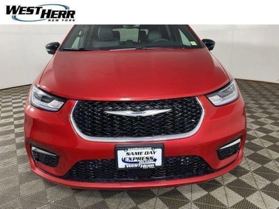 2026 Chrysler Pacifica Select AWD