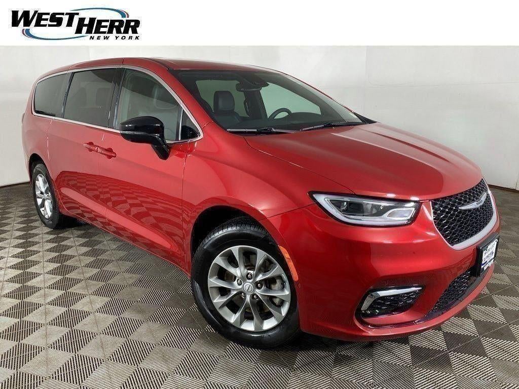 2026 Chrysler Pacifica Select AWD