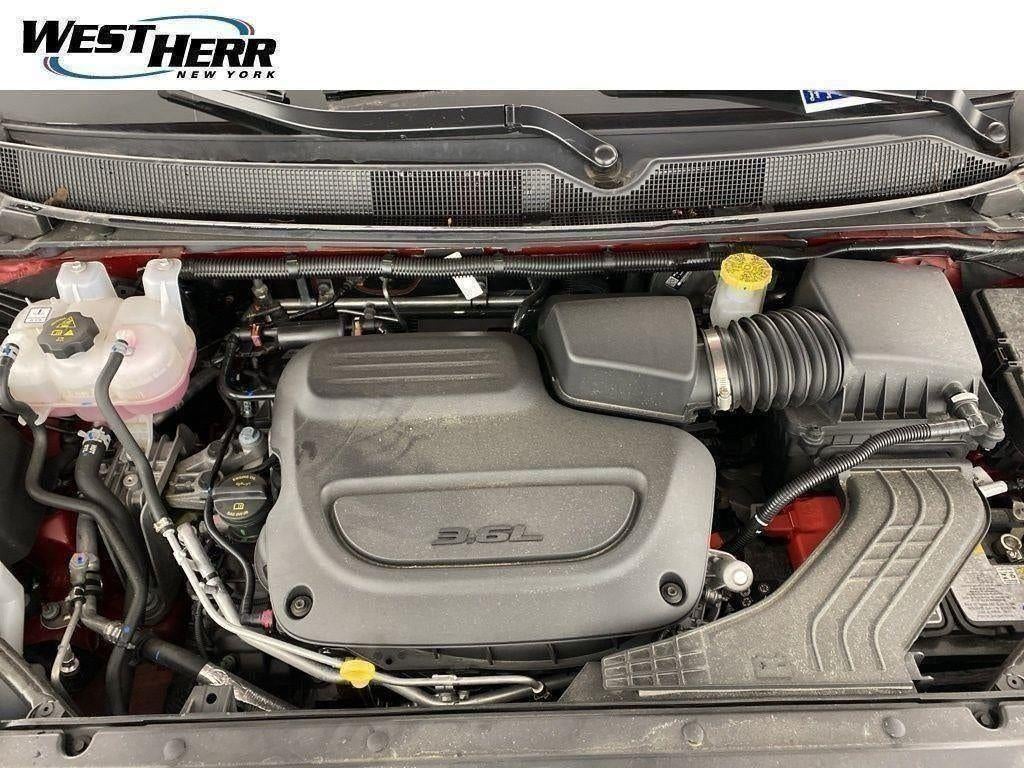 2026 Chrysler Pacifica Select AWD