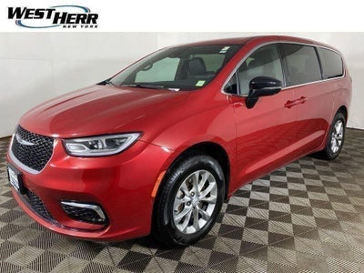 2026 Chrysler Pacifica Select AWD