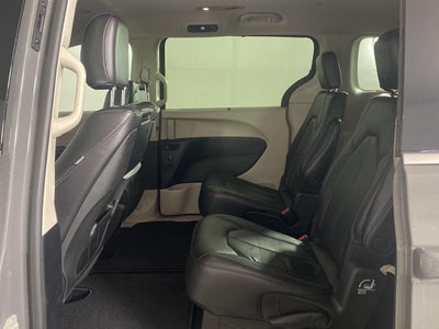2021 Chrysler Pacifica Touring L AWD