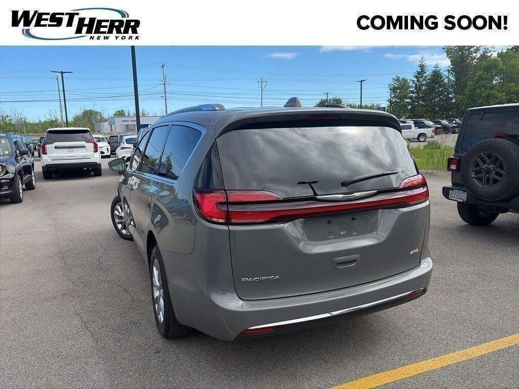2021 Chrysler Pacifica Touring L AWD