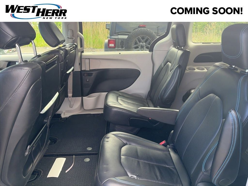 2021 Chrysler Pacifica Touring L AWD