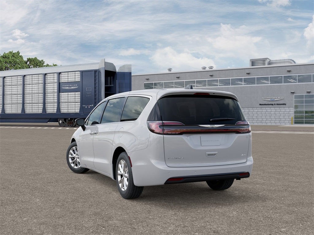 2026 Chrysler Pacifica PACIFICA SELECT AWD