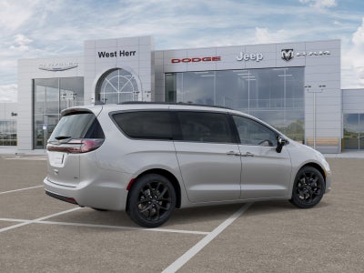 2026 Chrysler Pacifica PACIFICA SELECT AWD