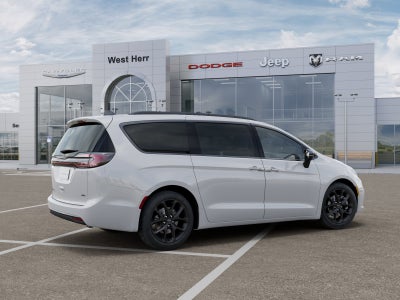2026 Chrysler Pacifica PACIFICA SELECT AWD