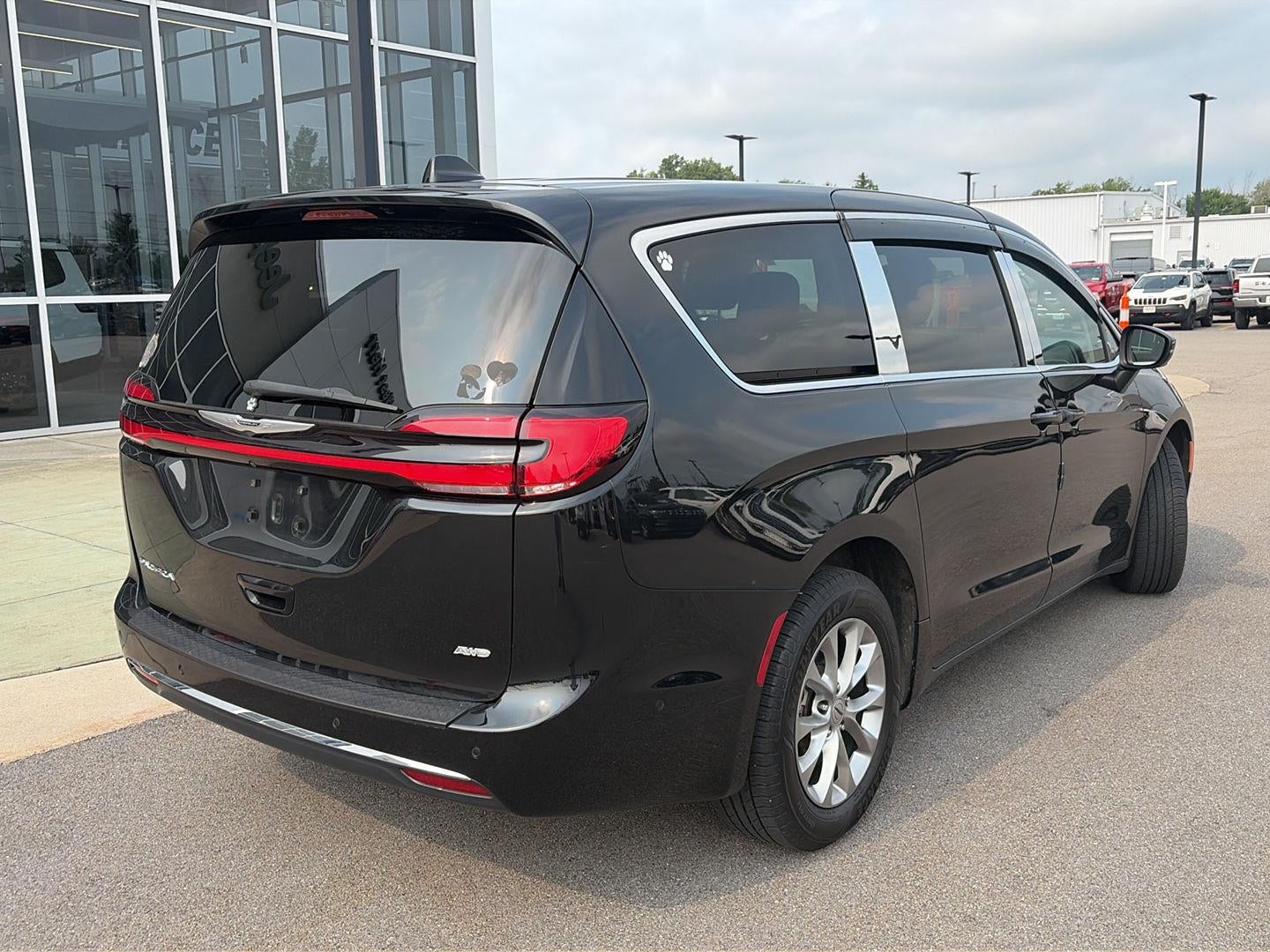 2023 Chrysler Pacifica Touring L AWD