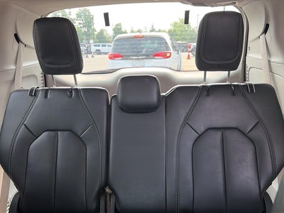 2023 Chrysler Pacifica Touring L AWD