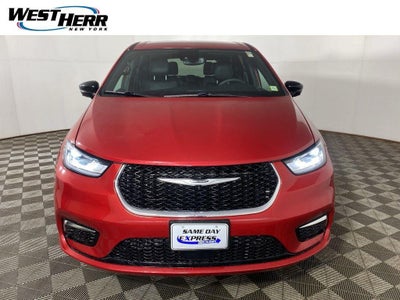 2026 Chrysler Pacifica Select AWD