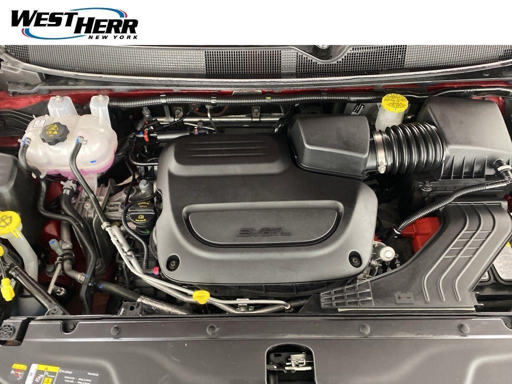 2026 Chrysler Pacifica Select AWD