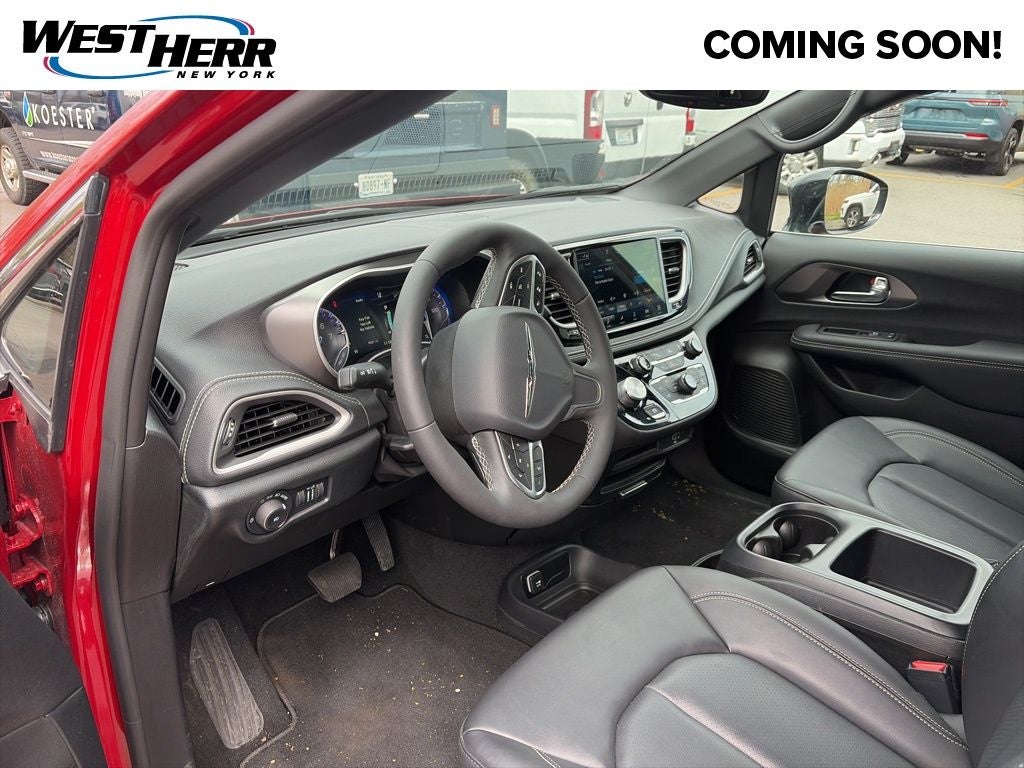 2026 Chrysler Pacifica Select AWD
