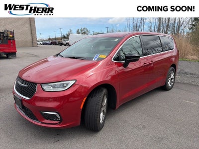 2026 Chrysler Pacifica Select AWD
